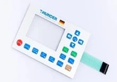 Valoava huippuosaaminen: Etujen tutkiminen takavalaistus Membrane Switch Paneeli